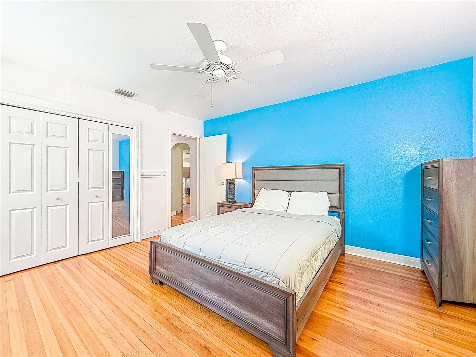 182 29th Avenue N Saint Petersburg FL 33704 TB8522082 image34