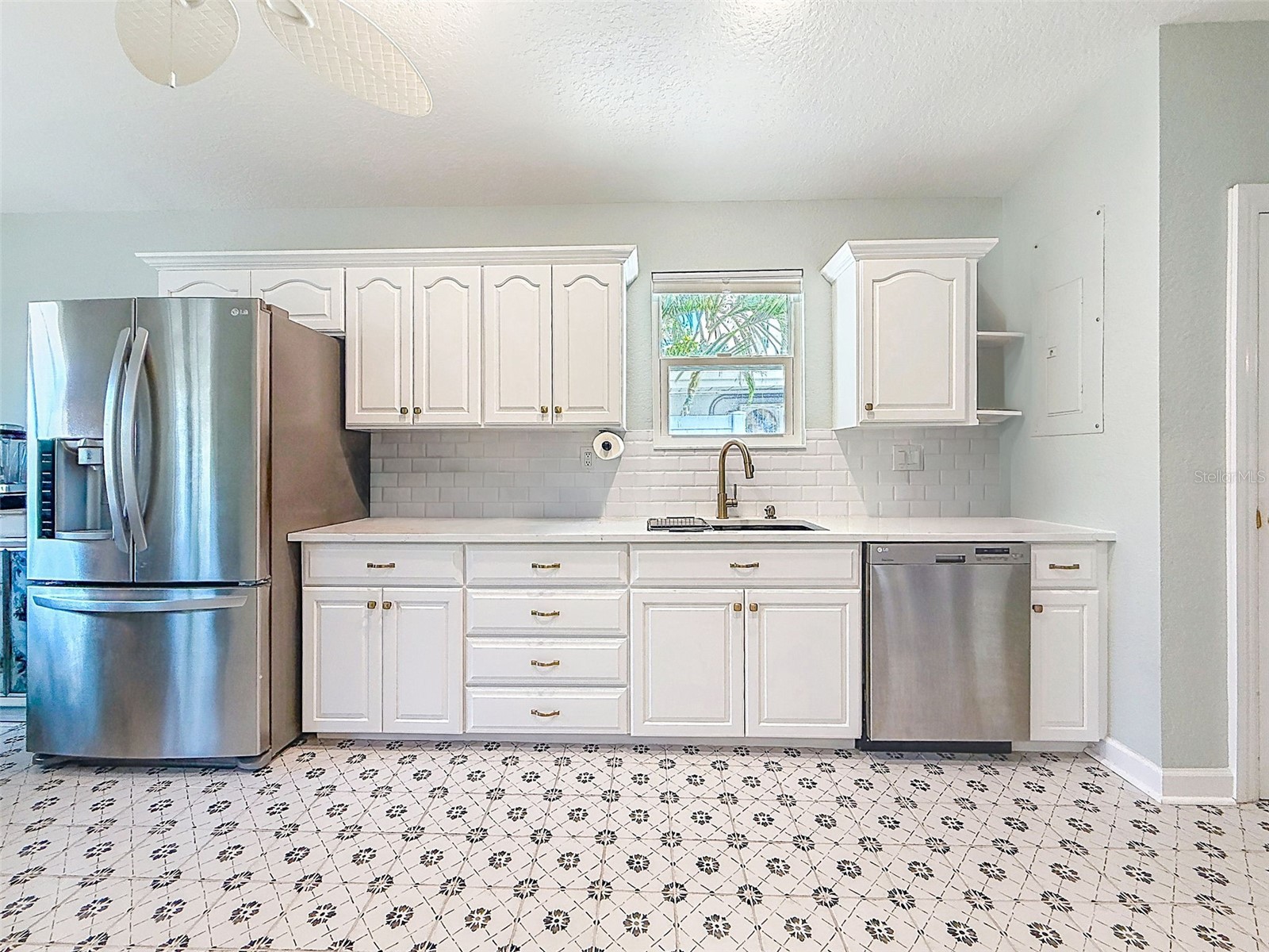 182 29th Avenue N Saint Petersburg FL 33704 TB8522082 image45