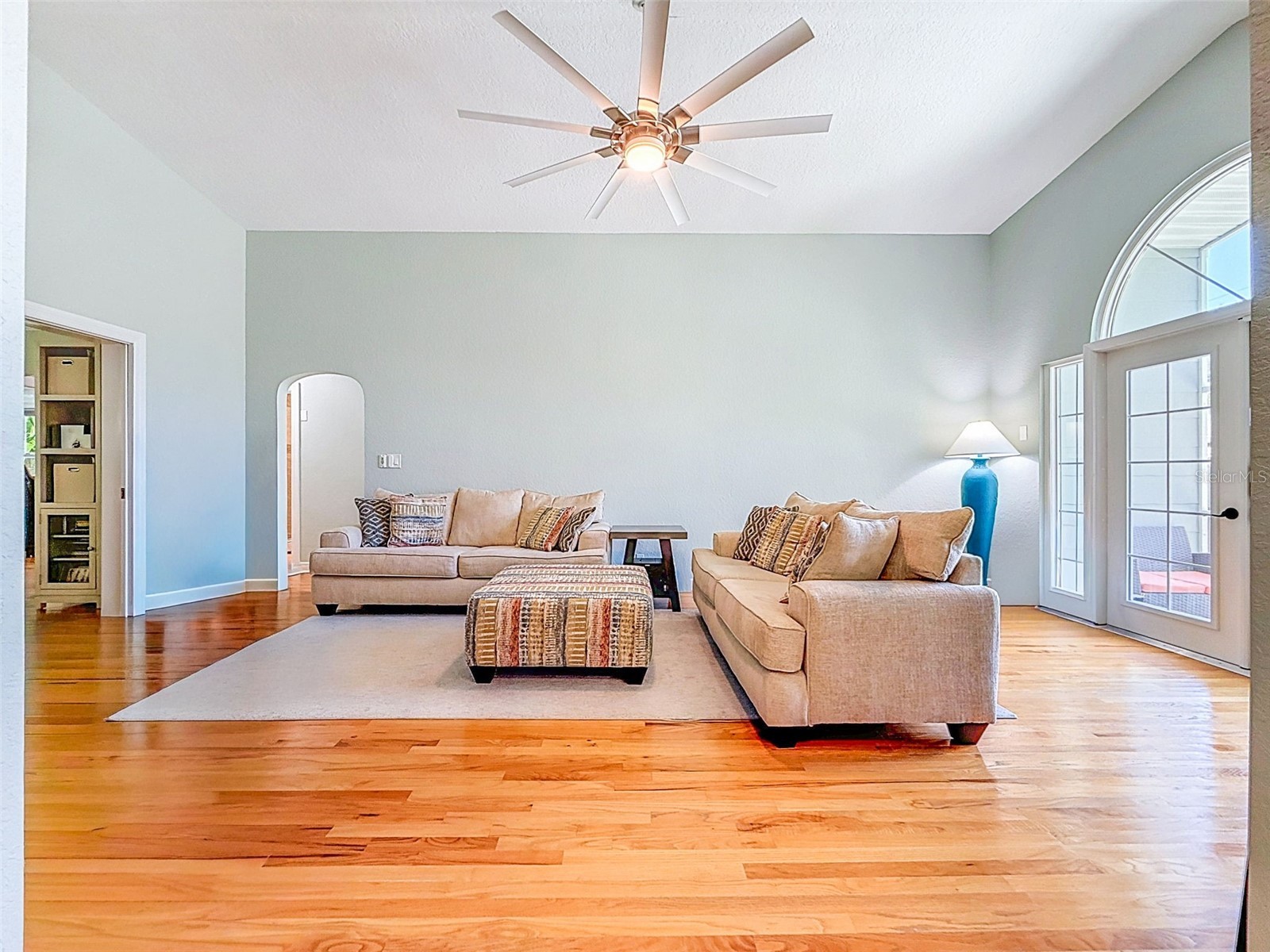 182 29th Avenue N Saint Petersburg FL 33704 TB8522082 image47