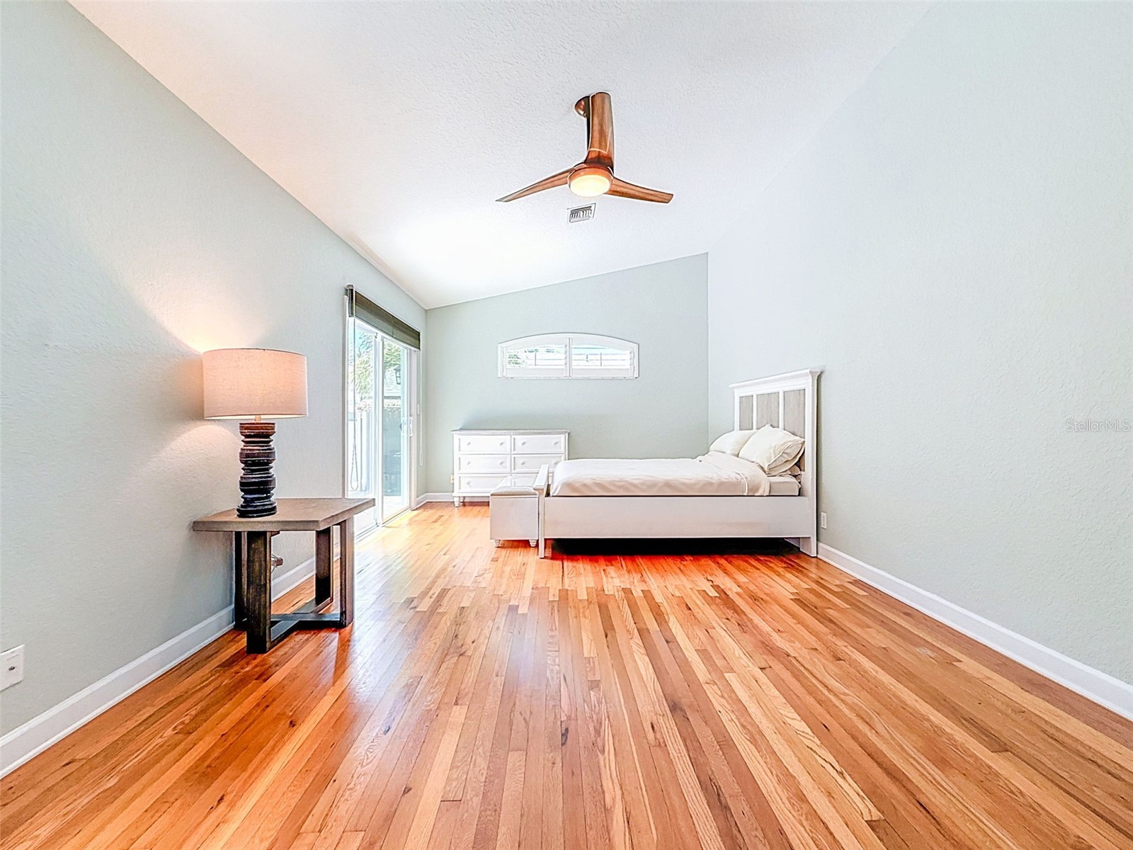 182 29th Avenue N Saint Petersburg FL 33704 TB8522082 image56