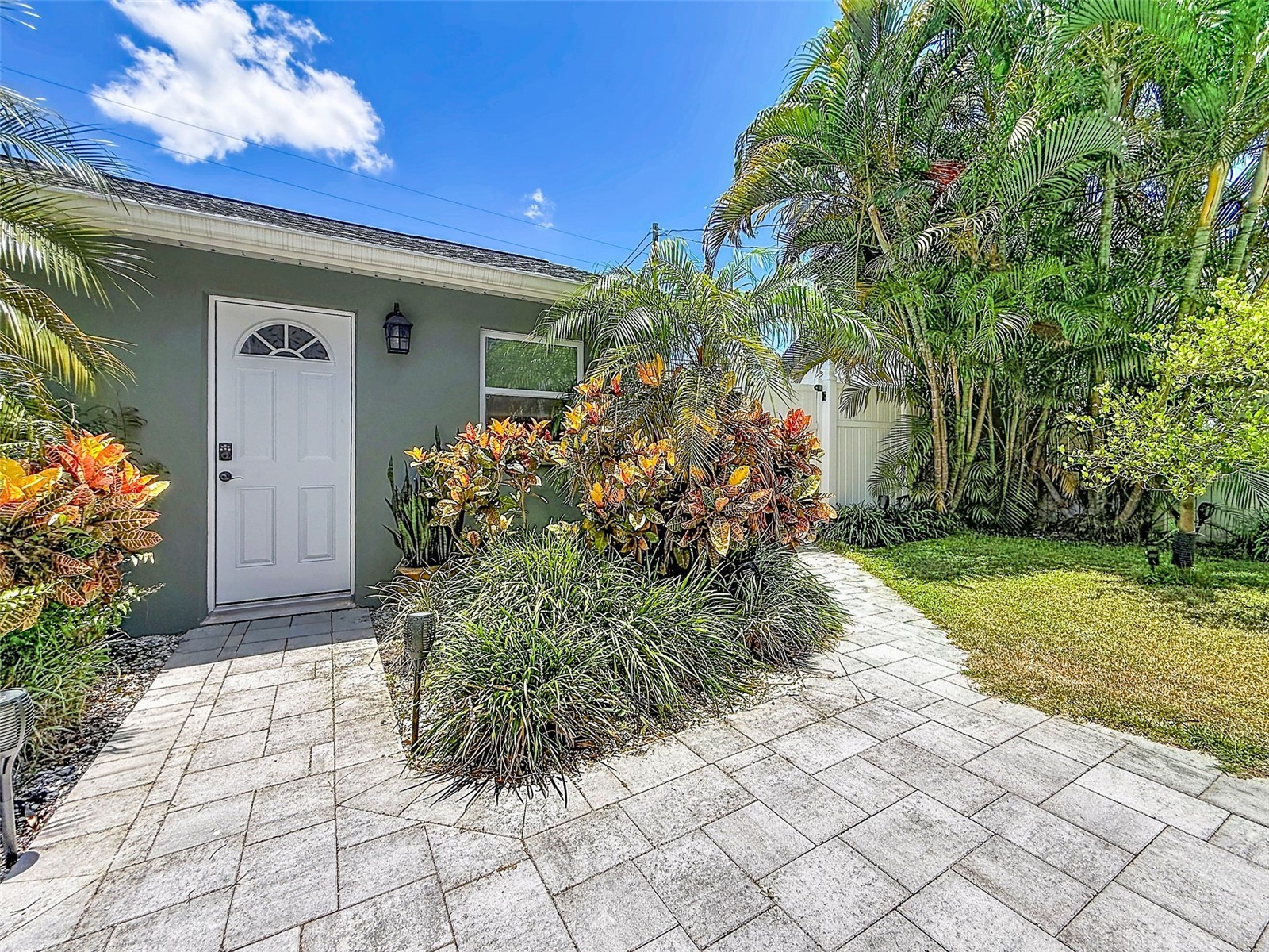 182 29th Avenue N Saint Petersburg FL 33704 TB8522082 image82