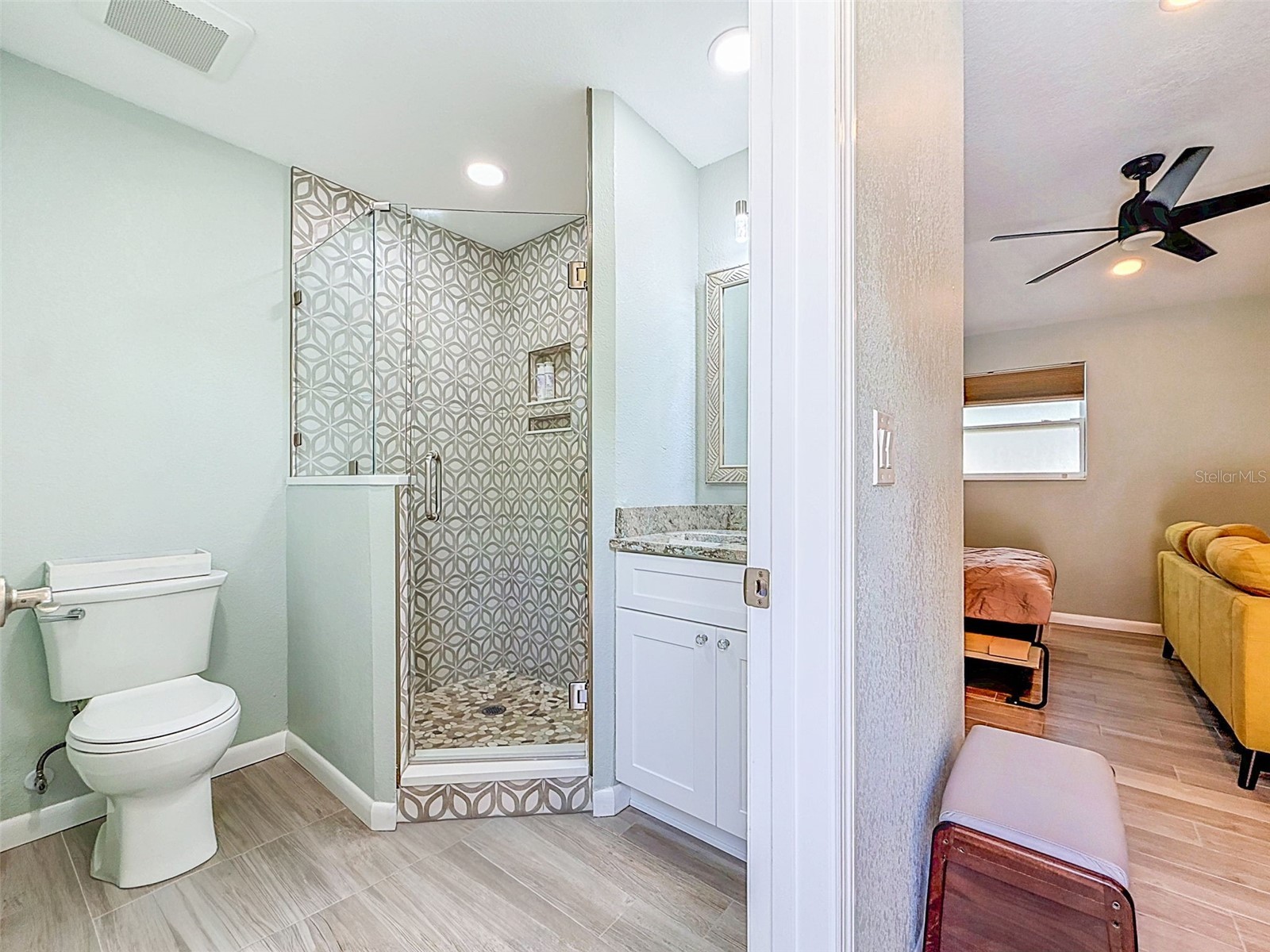 182 29th Avenue N Saint Petersburg FL 33704 TB8522082 image85