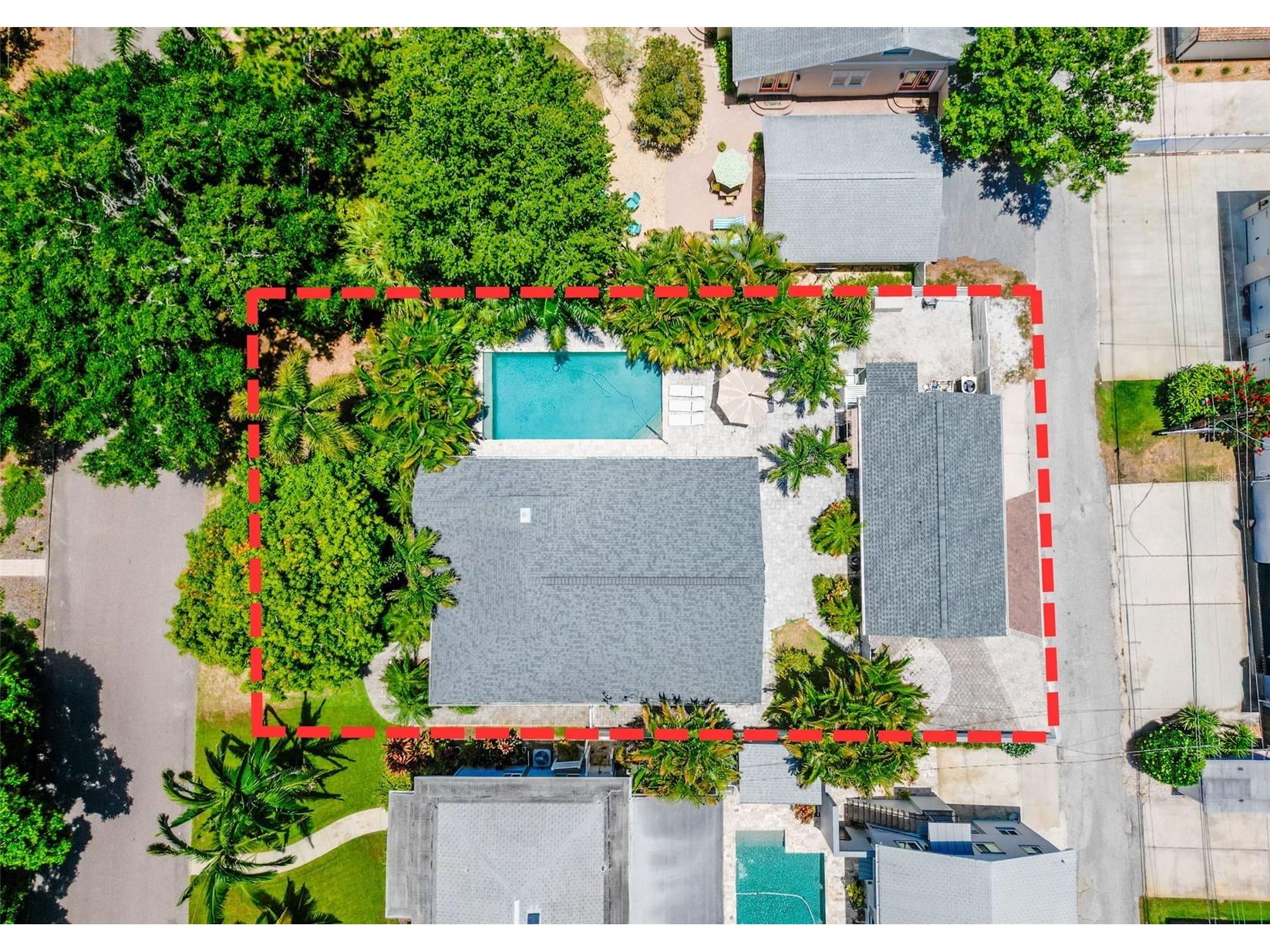 182 29th Avenue N Saint Petersburg FL 33704 TB8522082 image94