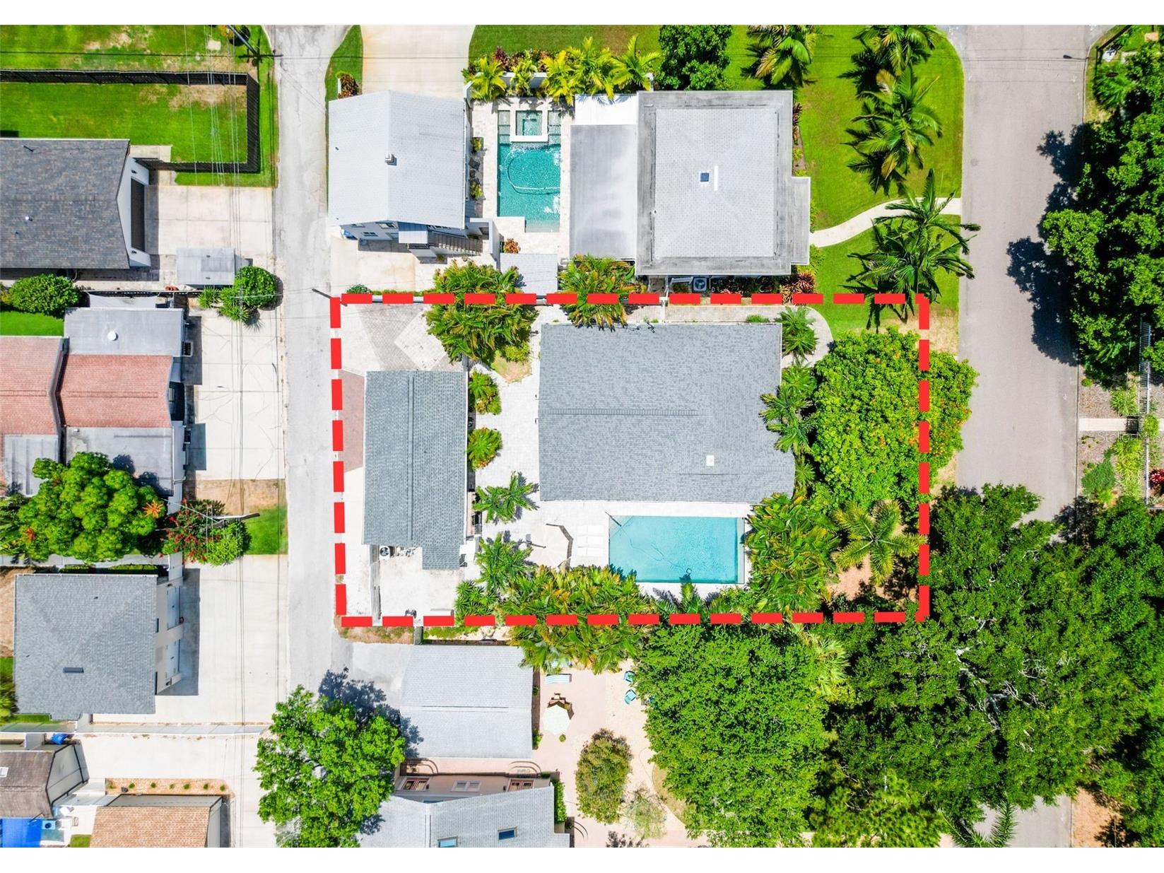 182 29th Avenue N Saint Petersburg FL 33704 TB8522082 image95