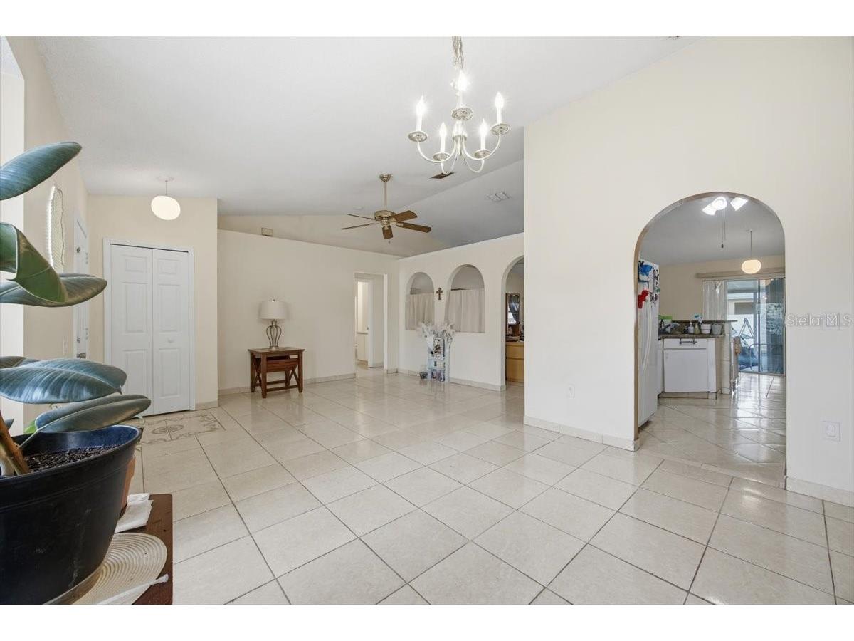 182 Birmingham Drive Kissimmee FL 34758 R4911296 image7