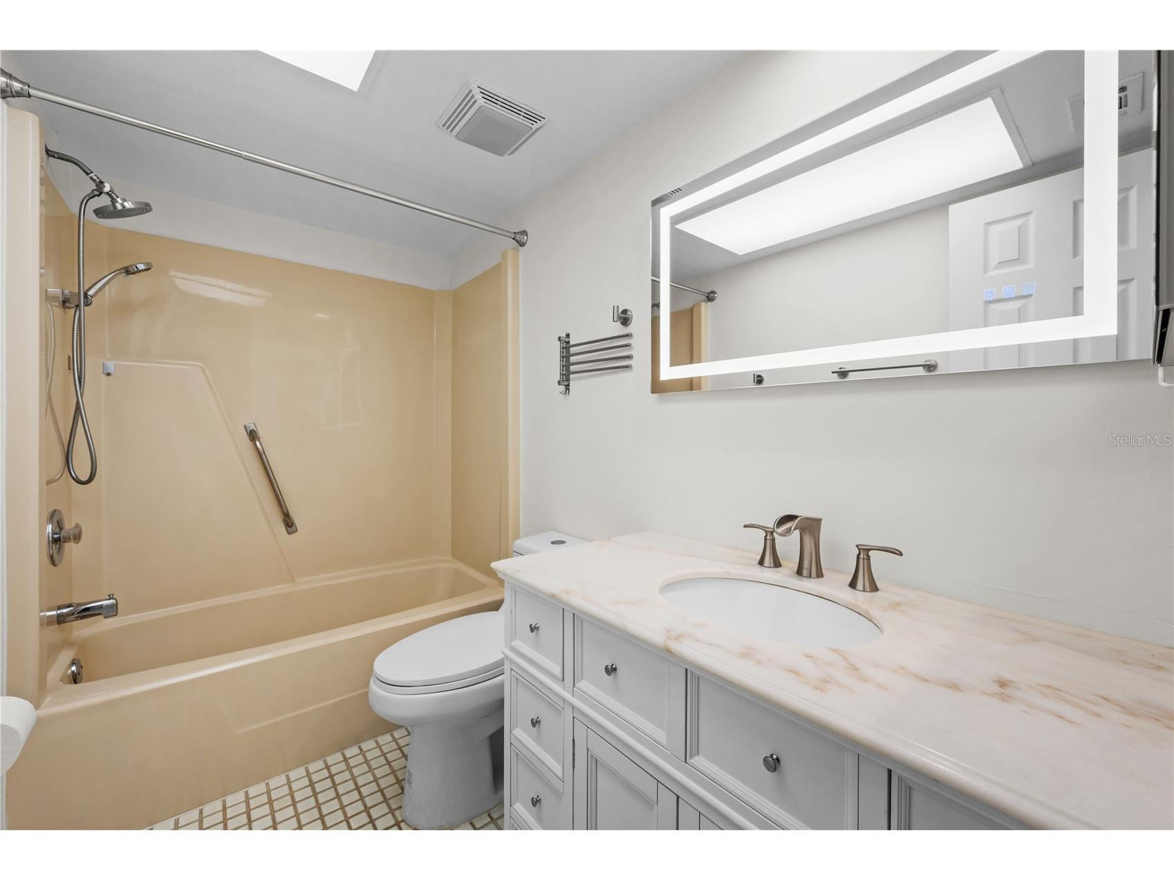182 Boundary Boulevard #B Rotonda West FL 33947 C7525347 image21