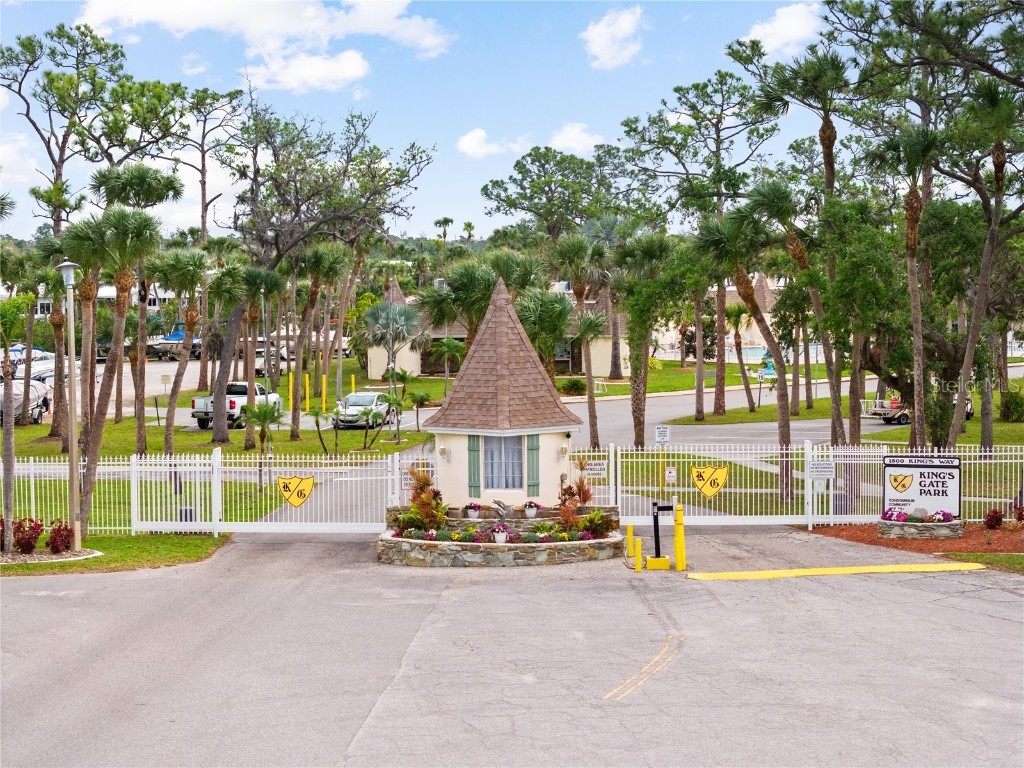 182 Crown Point Drive Nokomis FL 34275 A4647919 image25
