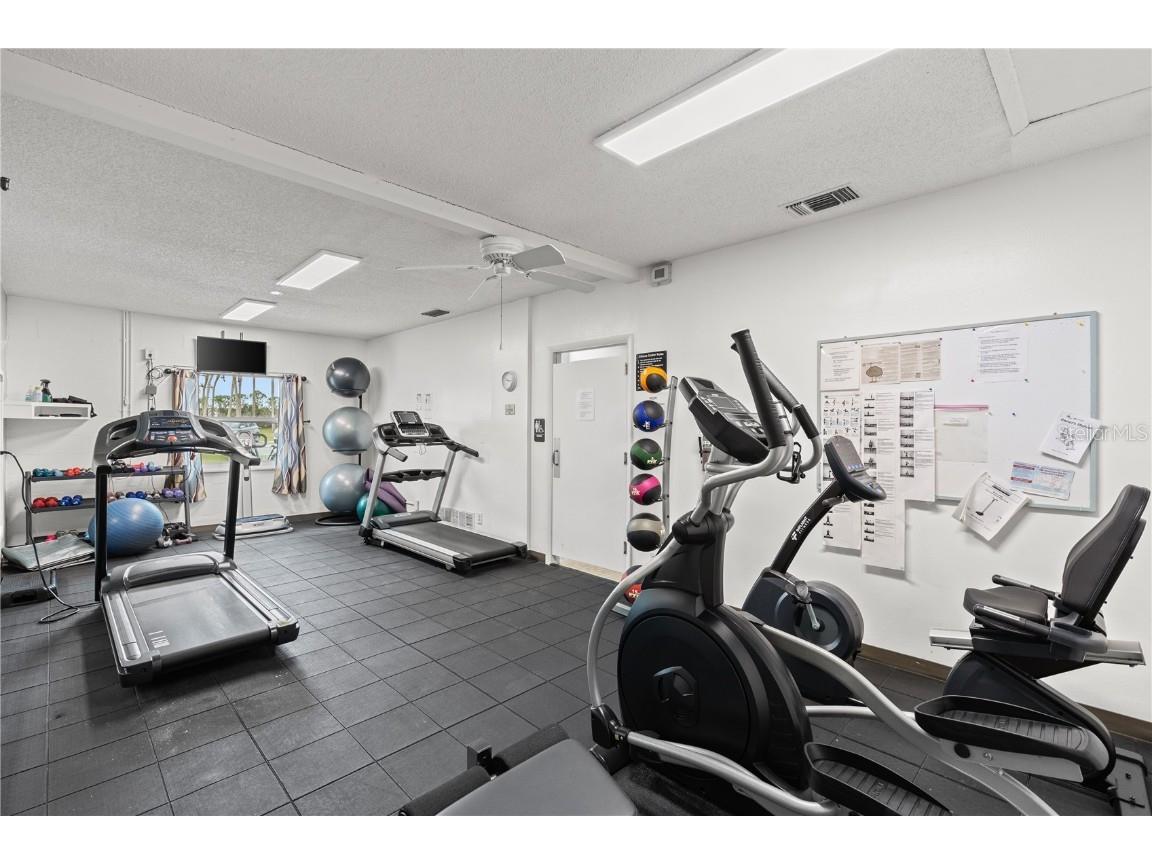 182 Crown Point Drive Nokomis FL 34275 A4647919 image32