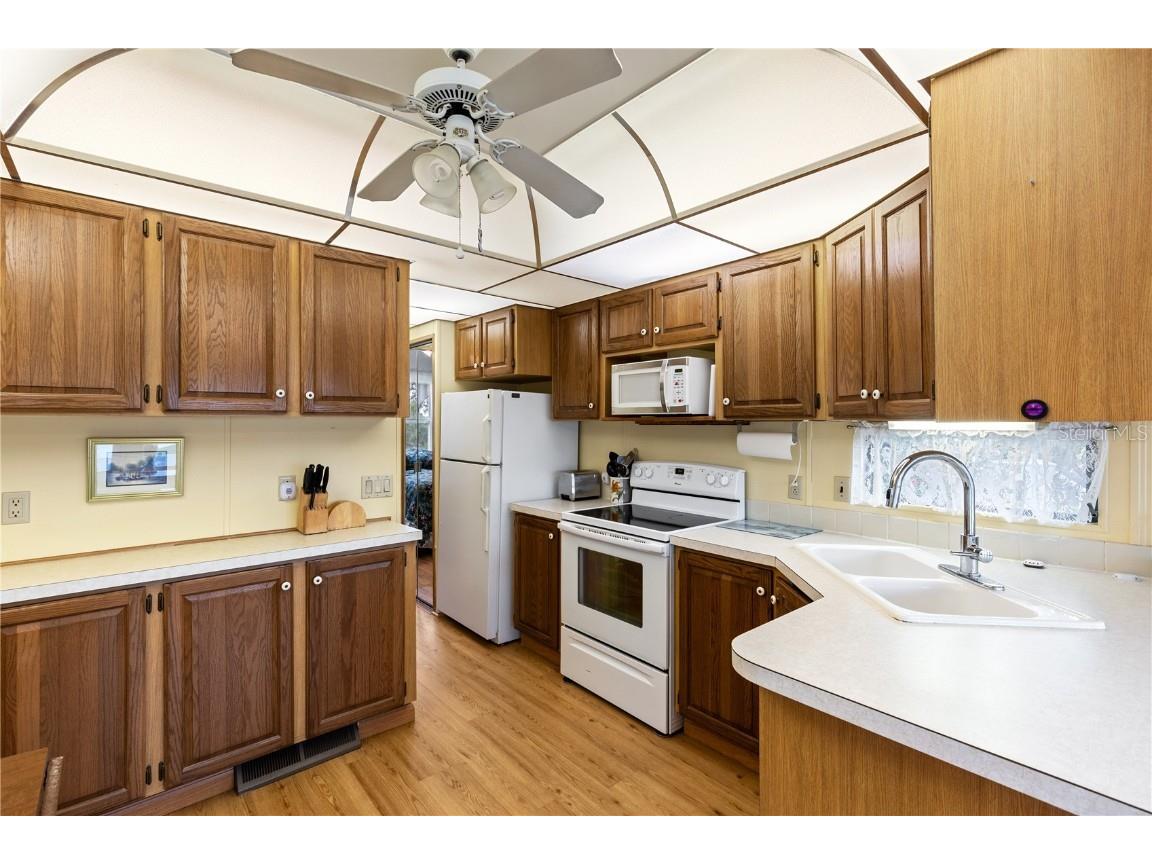 182 Crown Point Drive Nokomis FL 34275 A4647919 image8