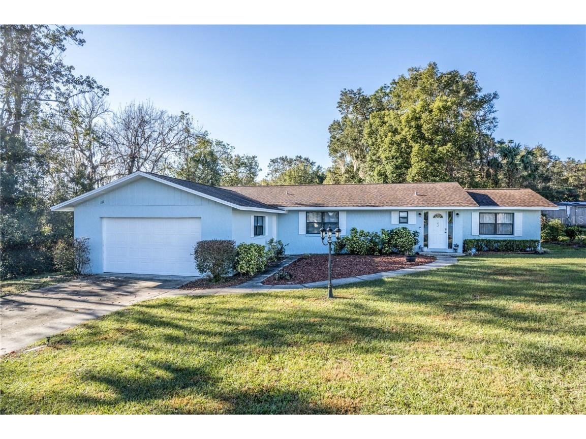 182 E Lakeview Street Umatilla FL 32784 - LAKE UMATILLA G5064266 image1