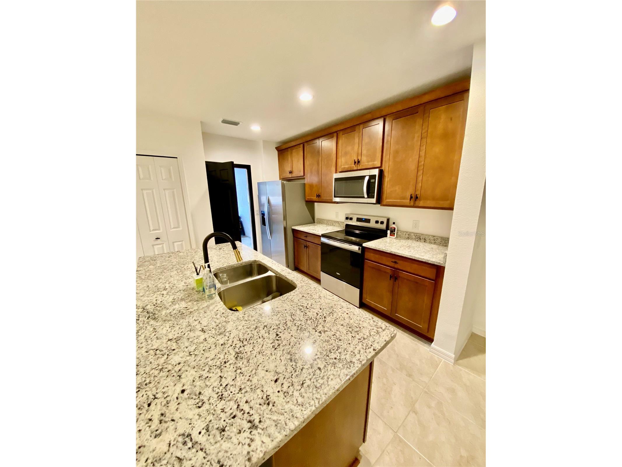 182 Glass Onion Drive Howey In The Hills FL 34737 O6386571 image7
