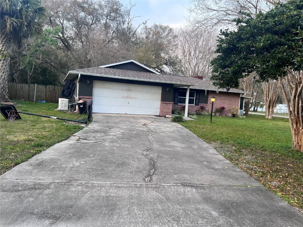 182 Lake Pearl Drive Lake Helen FL 32744 J972673 image1