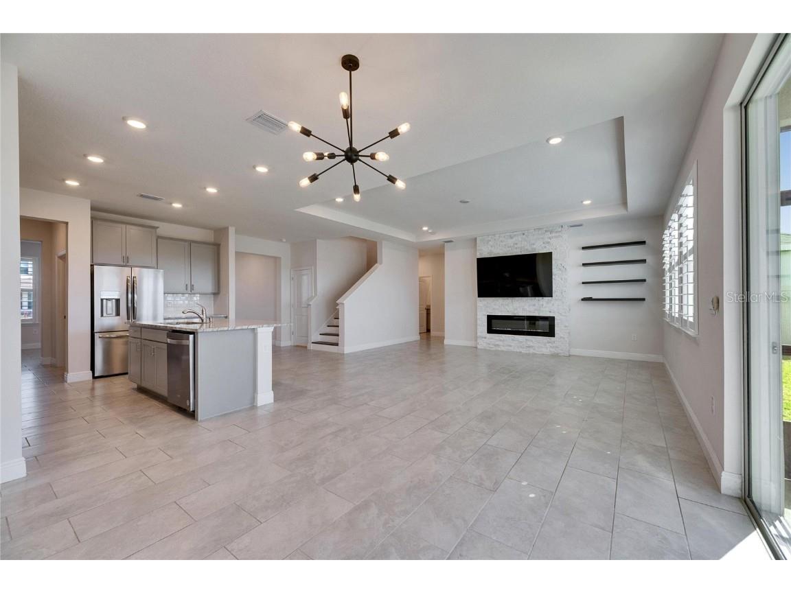 182 Mangrove Manor Drive Apollo Beach FL 33572 TB8462275 image8