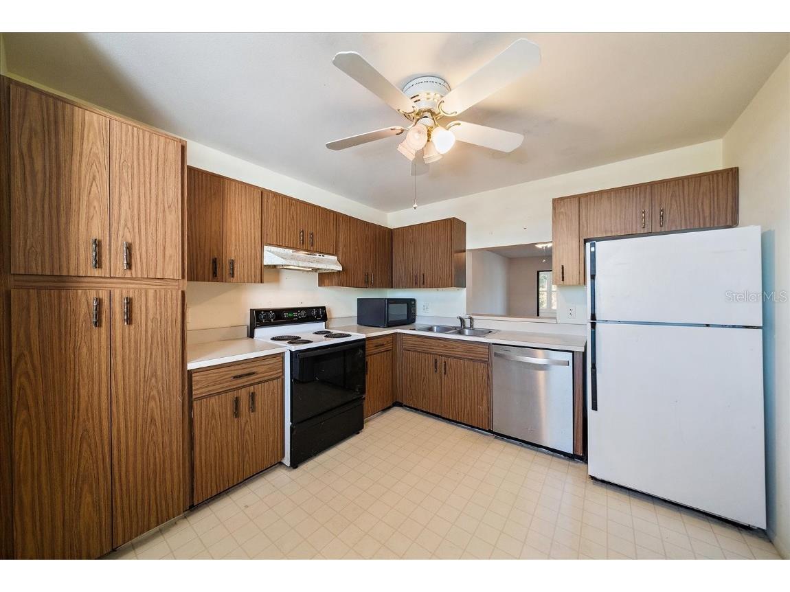 182 Pineneedle Drive Bradenton FL 34210 A4667382 image4