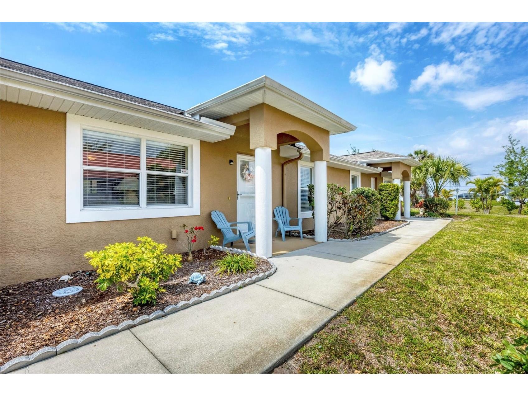 182 Rotonda Boulevard W #B Rotonda West FL 33947 D6141472 image1
