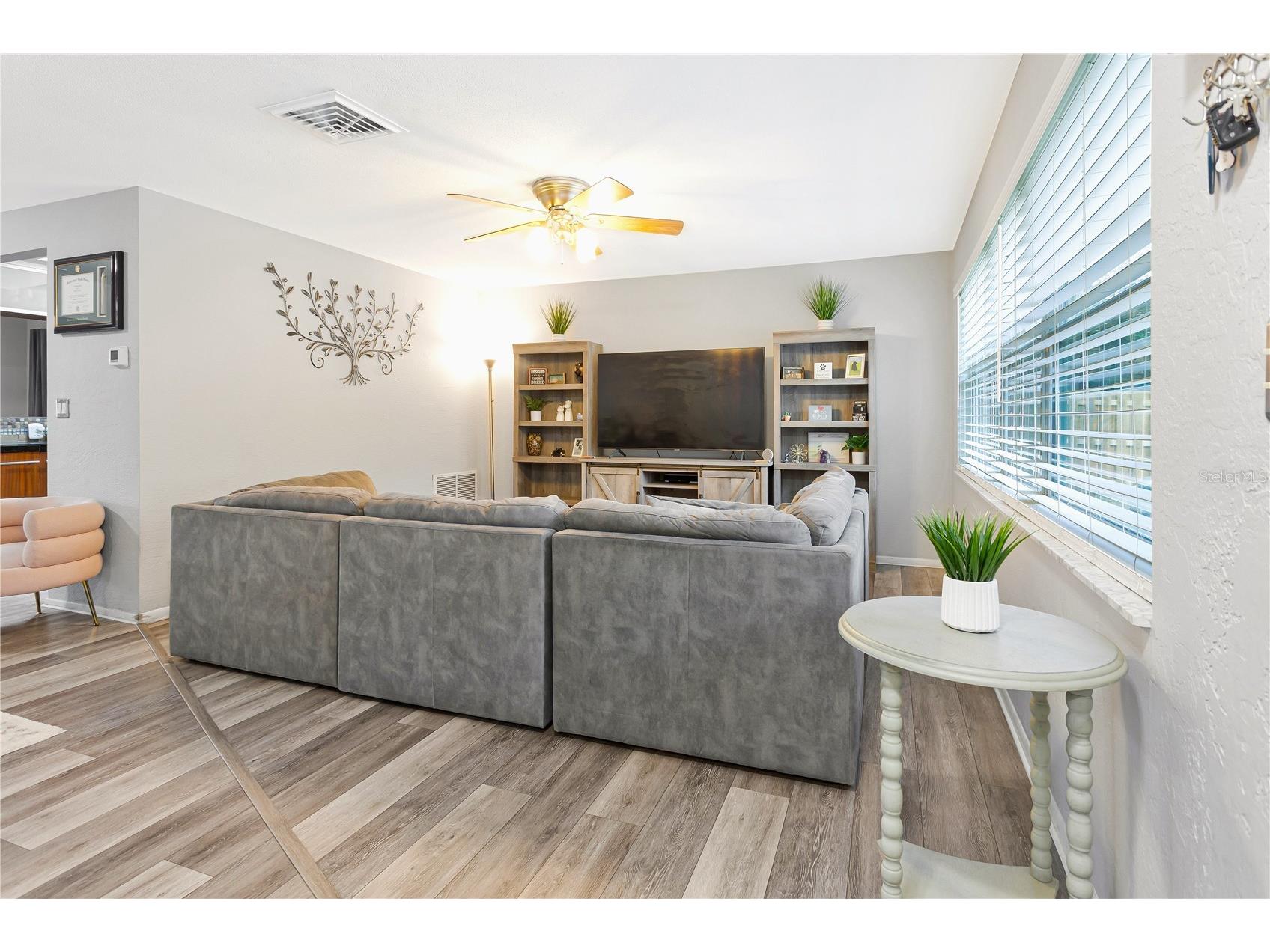 182 Sunward Avenue Palm Harbor FL 34684 TB8524727 image5