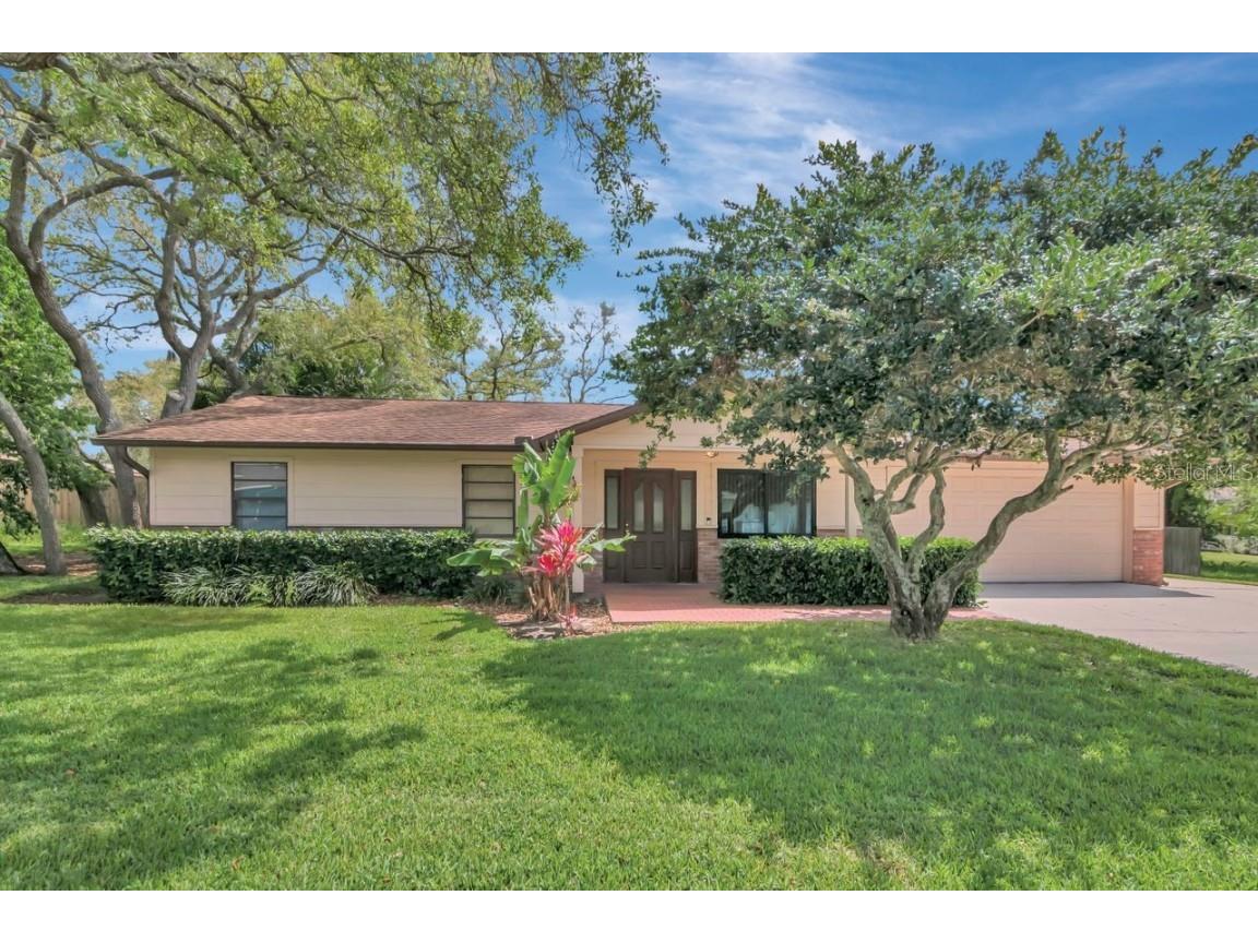 182 Vermont Avenue Tarpon Springs FL 34689 U8158479 image1