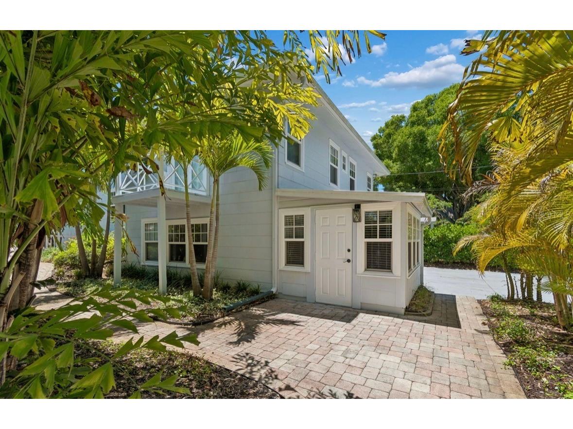 1820 1st Street N Saint Petersburg FL 33704 TB8503355 image75