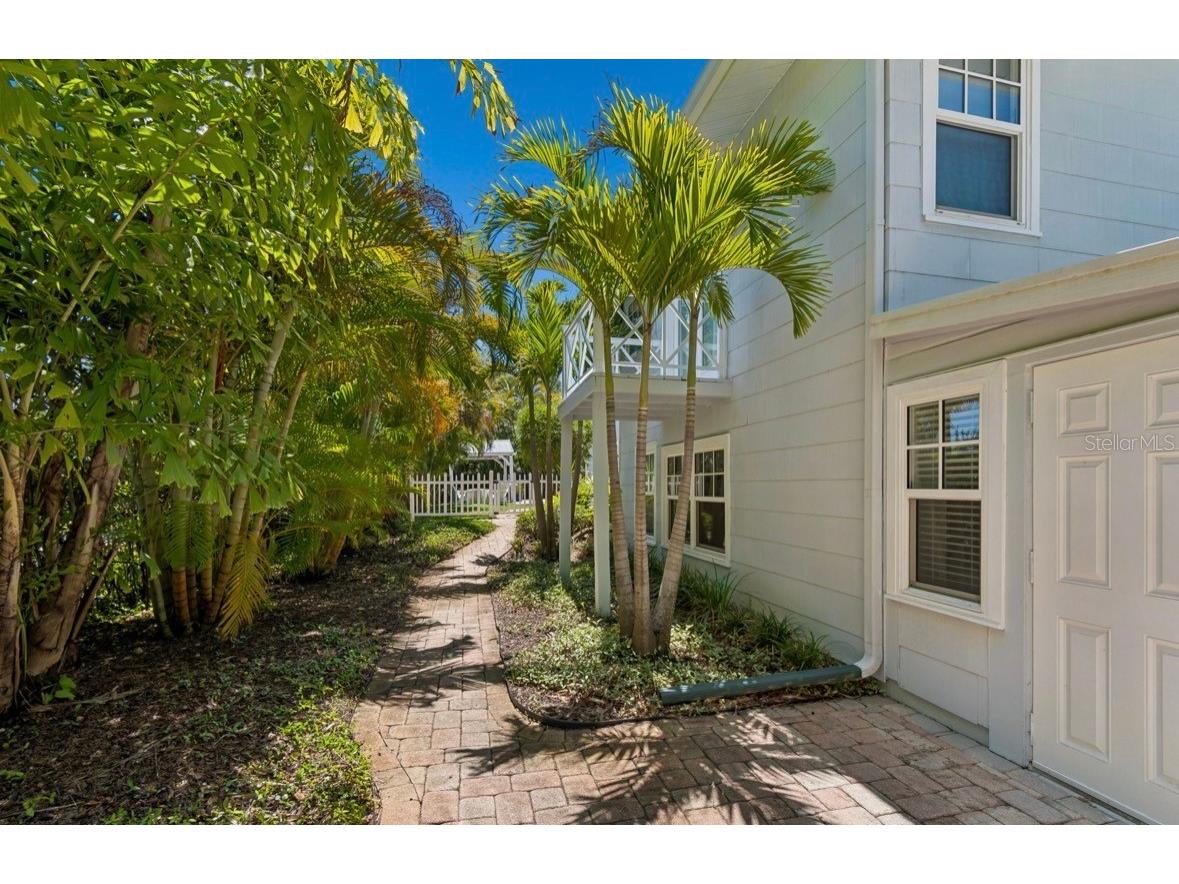 1820 1st Street N Saint Petersburg FL 33704 TB8503355 image76