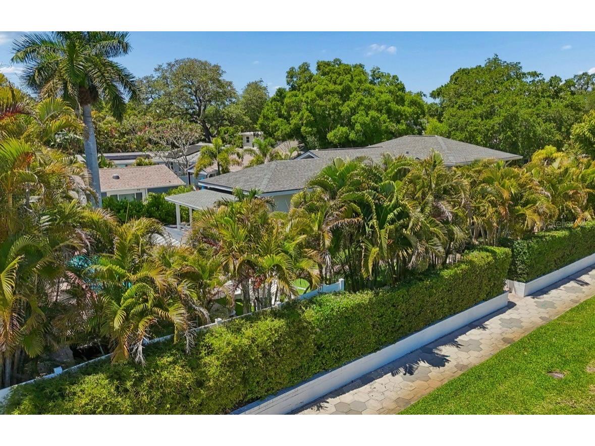 1820 1st Street N Saint Petersburg FL 33704 TB8503355 image89