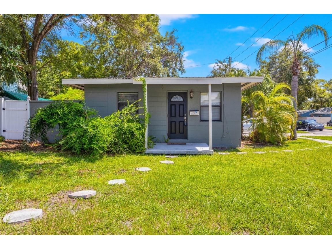 1820 3rd Street S Saint Petersburg FL 33705 U8209688 image1