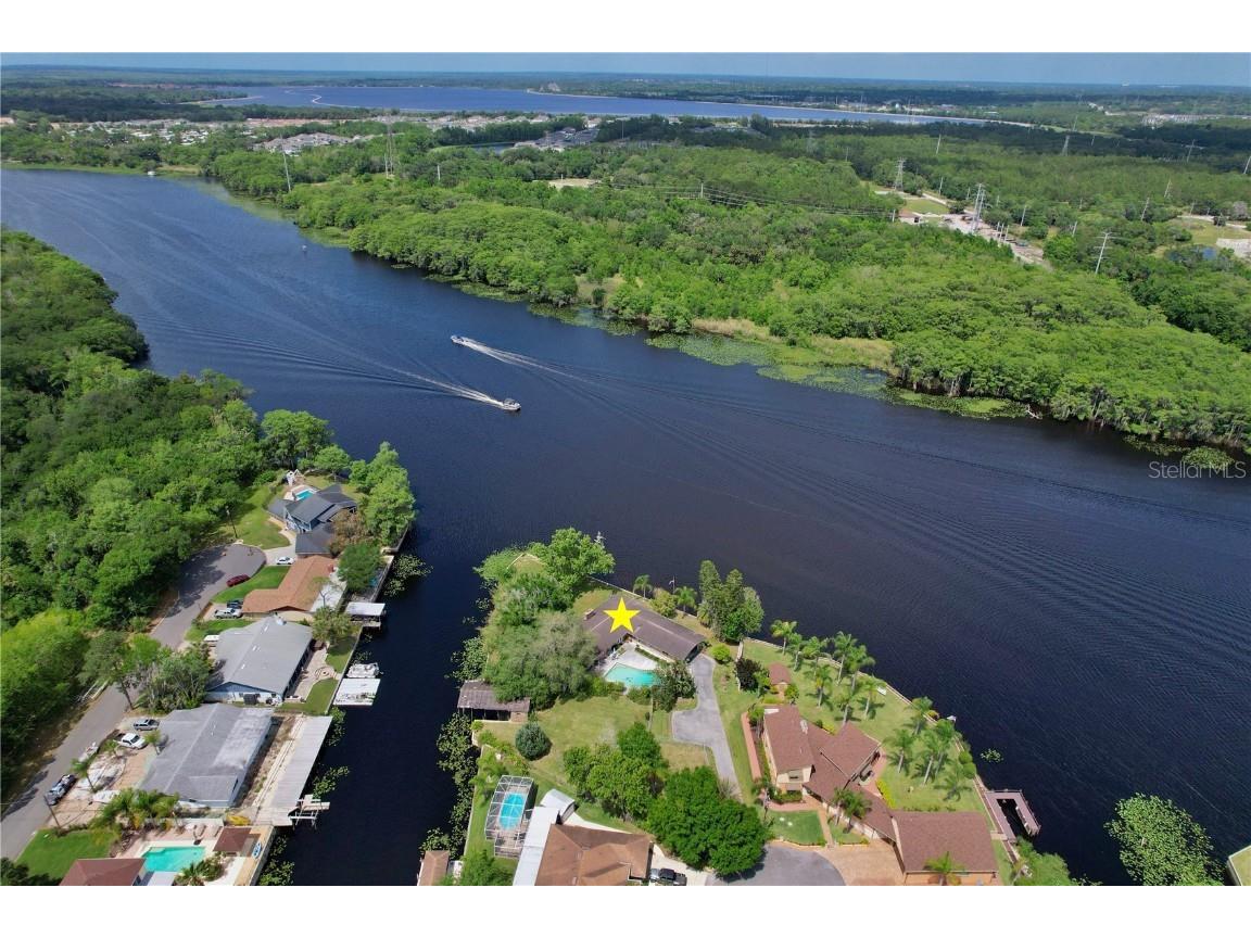 1820 Beacon Drive, Sanford, FL, 32771 MLS O6195334 Edina Realty