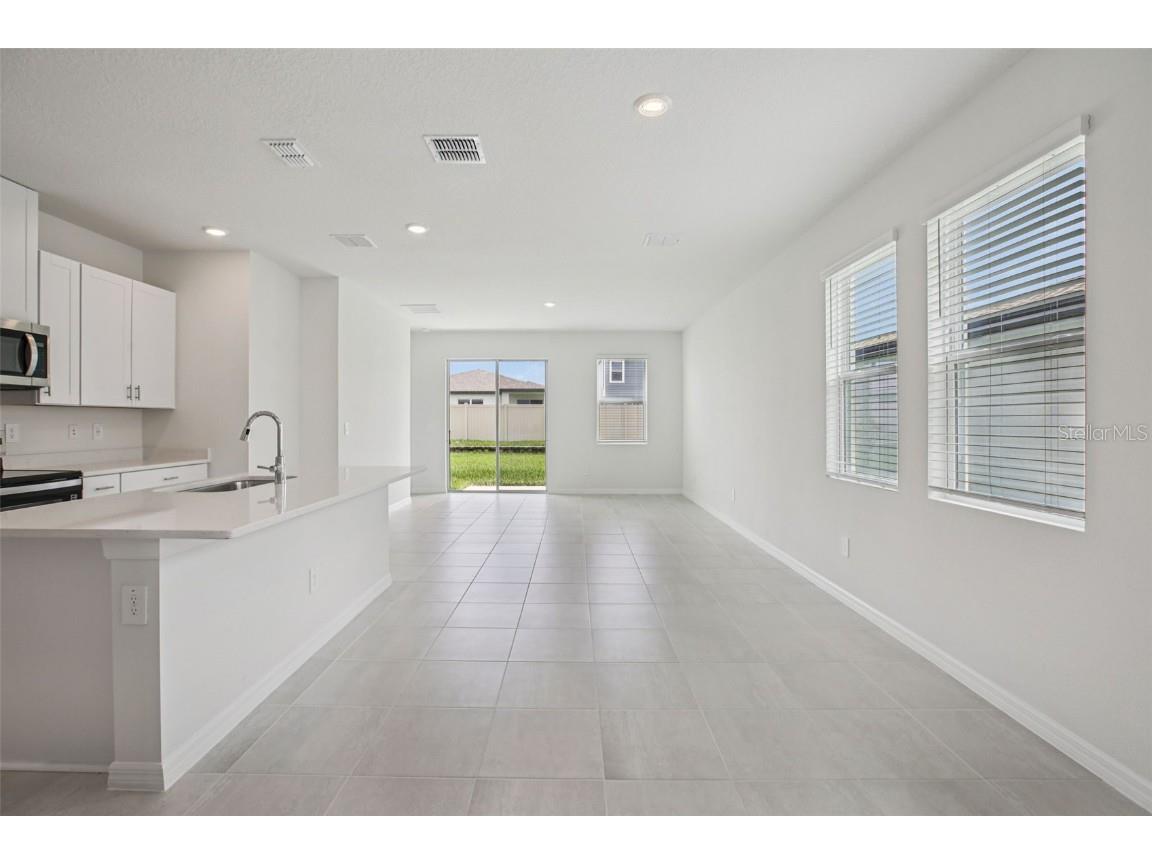 1820 Brekey Way Zephyrhills FL 33541 O6342333 image12