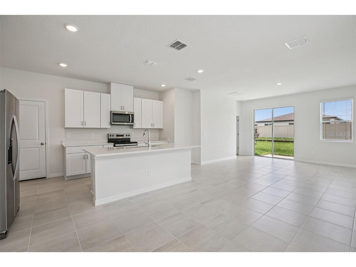 1820 Brekey Way Zephyrhills FL 33541 O6342333 image13