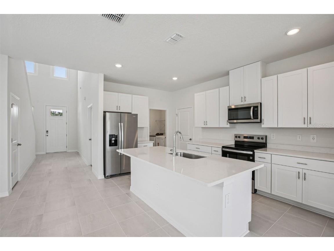 1820 Brekey Way Zephyrhills FL 33541 O6342333 image19