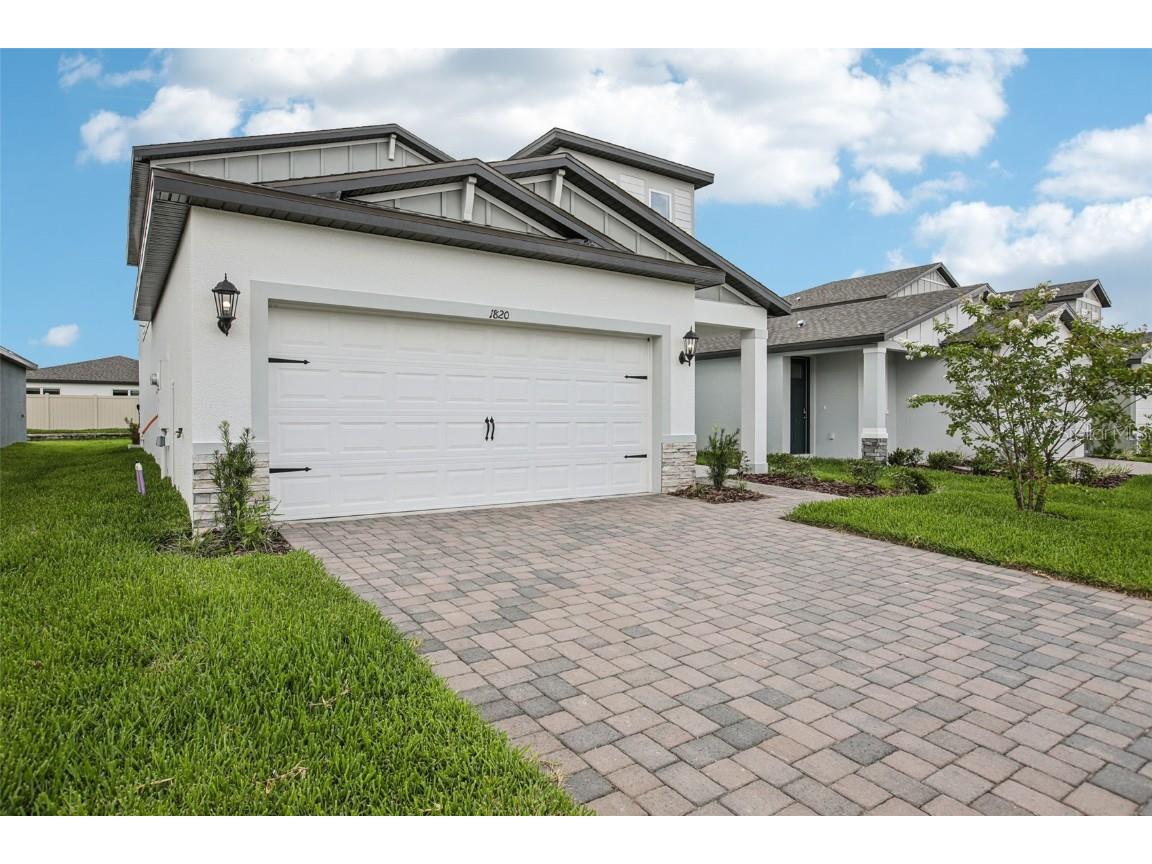 1820 Brekey Way Zephyrhills FL 33541 O6342333 image2