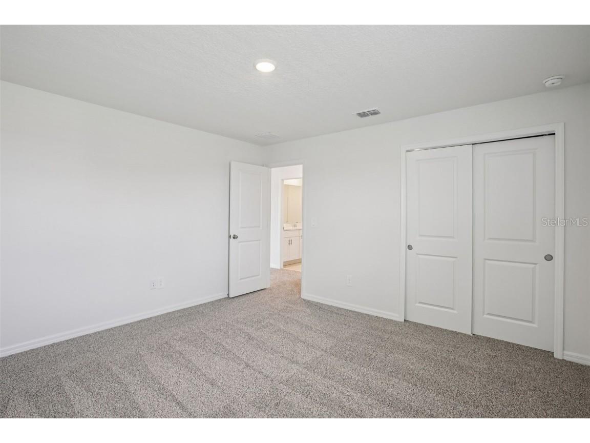 1820 Brekey Way Zephyrhills FL 33541 O6342333 image36