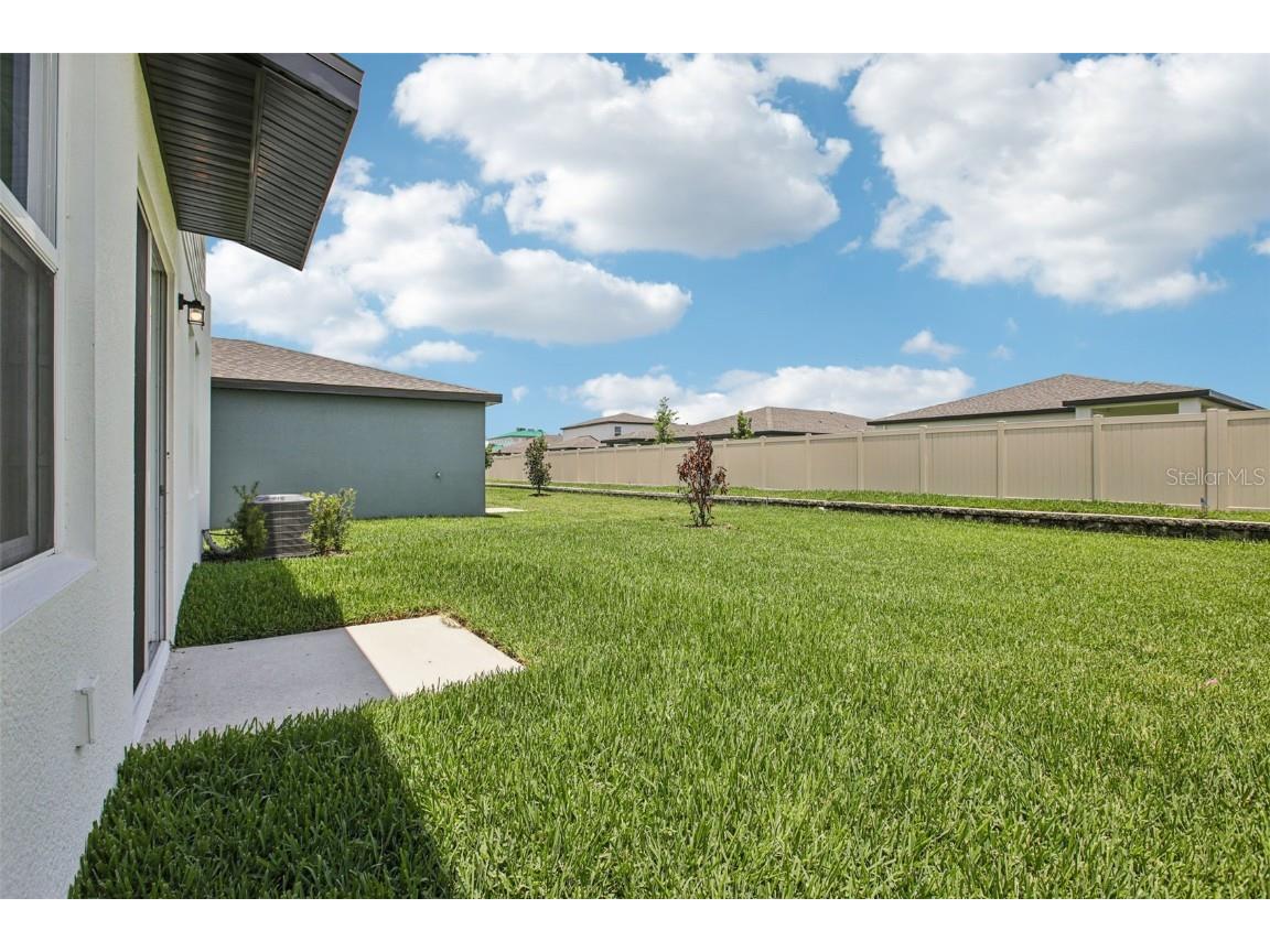 1820 Brekey Way Zephyrhills FL 33541 O6342333 image38