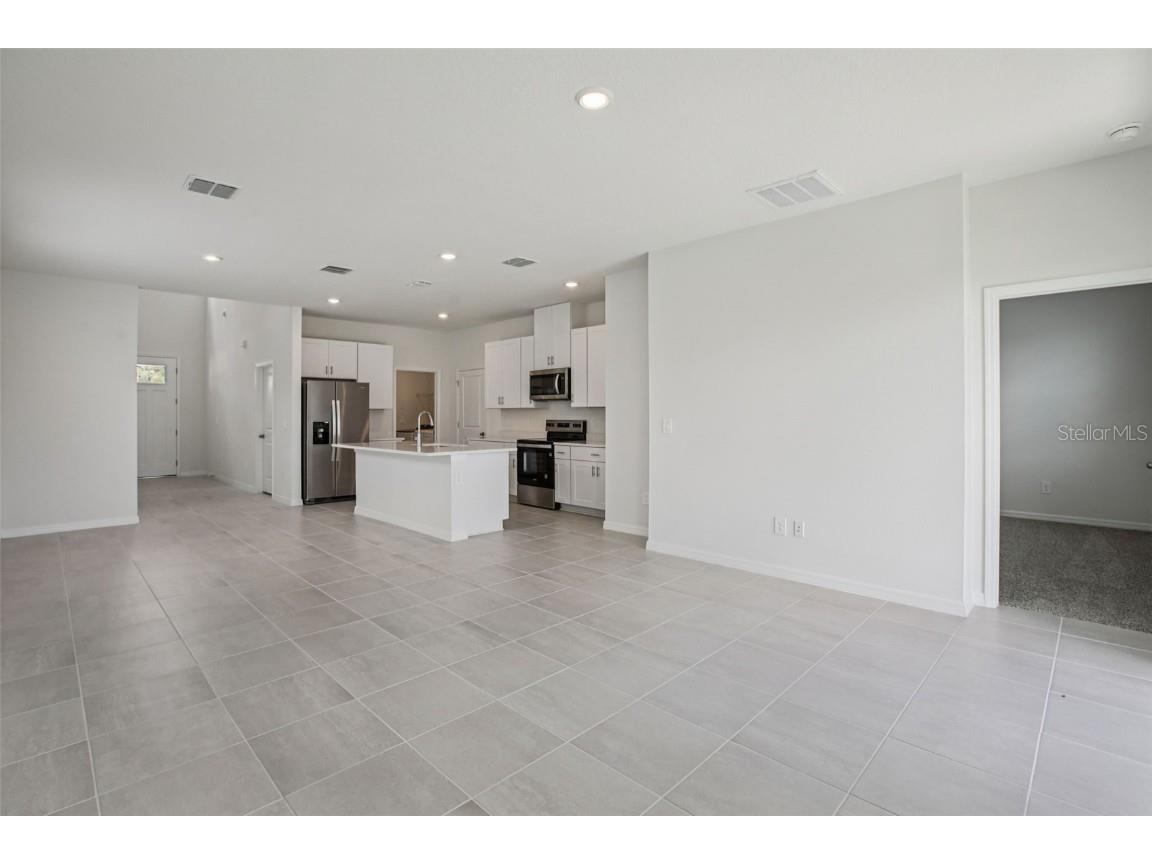 1820 Brekey Way Zephyrhills FL 33541 O6342333 image8