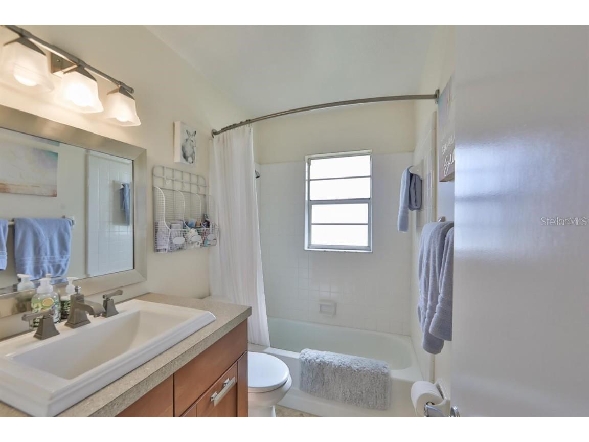 1820 El Rancho Drive Sun City Center FL 33573 A4661623 image26