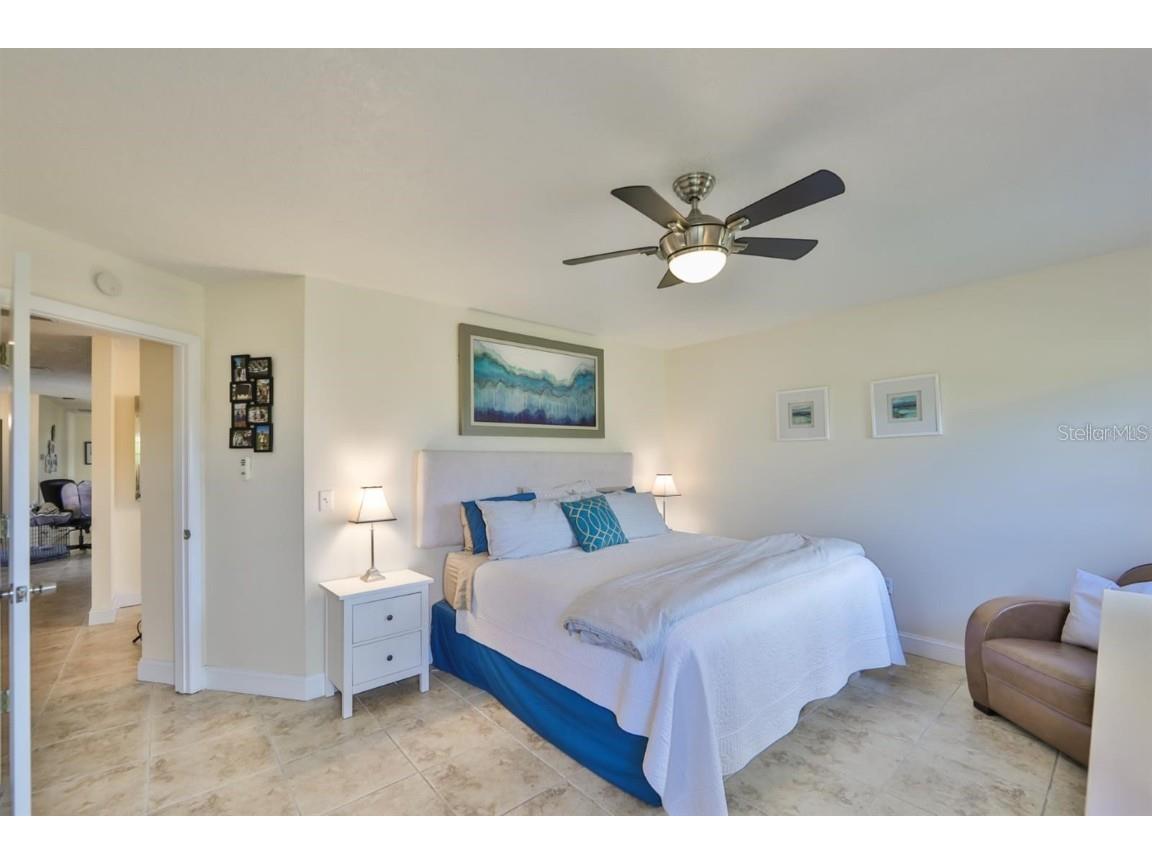 1820 El Rancho Drive Sun City Center FL 33573 A4661623 image32