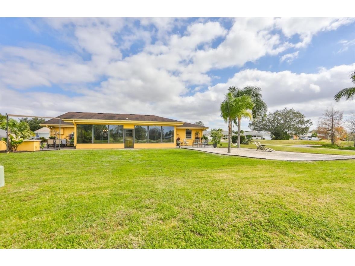 1820 El Rancho Drive Sun City Center FL 33573 A4661623 image58