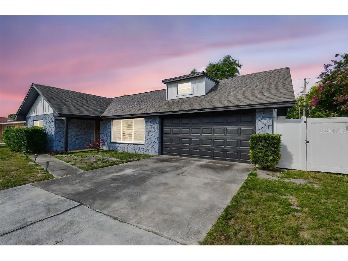 1820 Greenhill Drive Clearwater FL 33755 TB8363344 image1