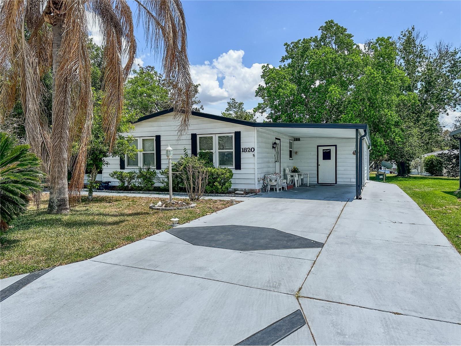 1820 W Schwartz Boulevard Lady Lake FL 32159 OM723476 image1