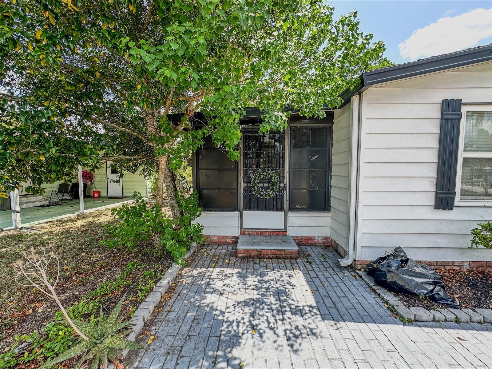 1820 W Schwartz Boulevard Lady Lake FL 32159 OM723476 image2