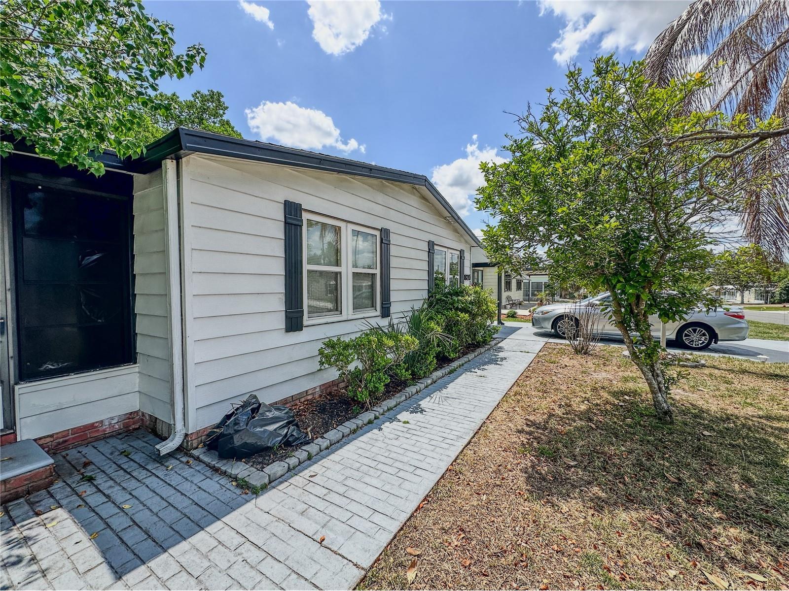 1820 W Schwartz Boulevard Lady Lake FL 32159 OM723476 image5
