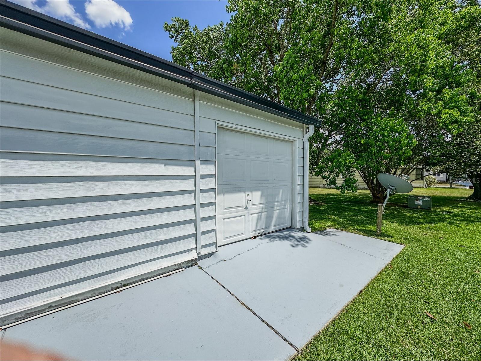 1820 W Schwartz Boulevard Lady Lake FL 32159 OM723476 image9