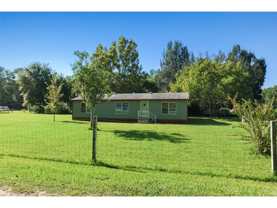 18200 Nicholas Avenue Brooksville FL 34604 W7857907 image1