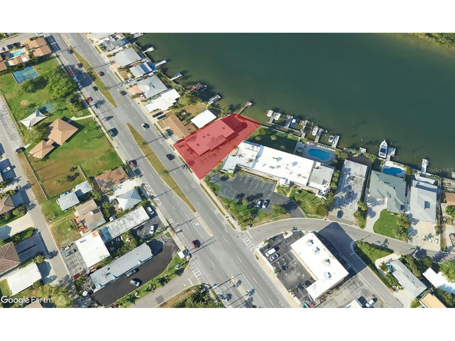 18205 Gulf Boulevard Saint Petersburg FL 33708 TB8423471 image2