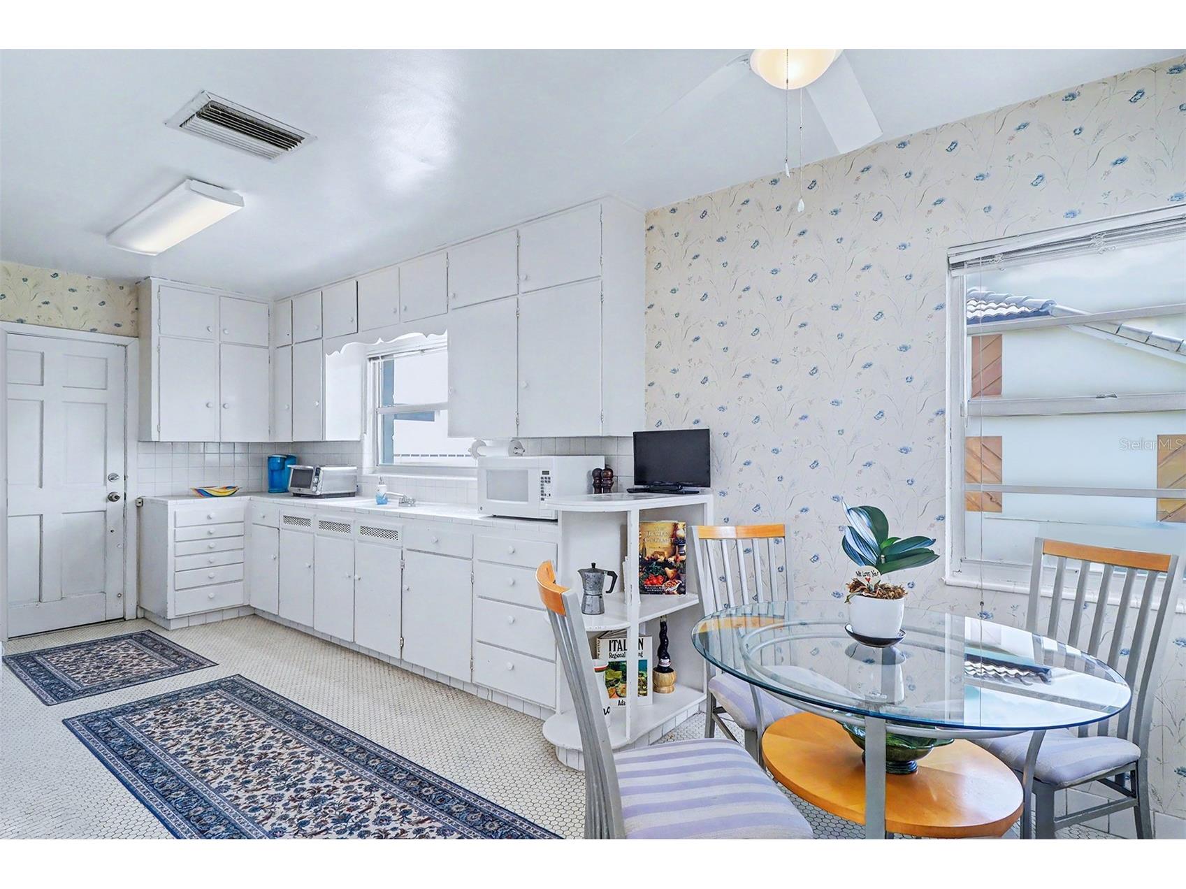 18206 Sunset Boulevard Redington Shores FL 33708 - GULF OF AMERICA TB8497053 image21