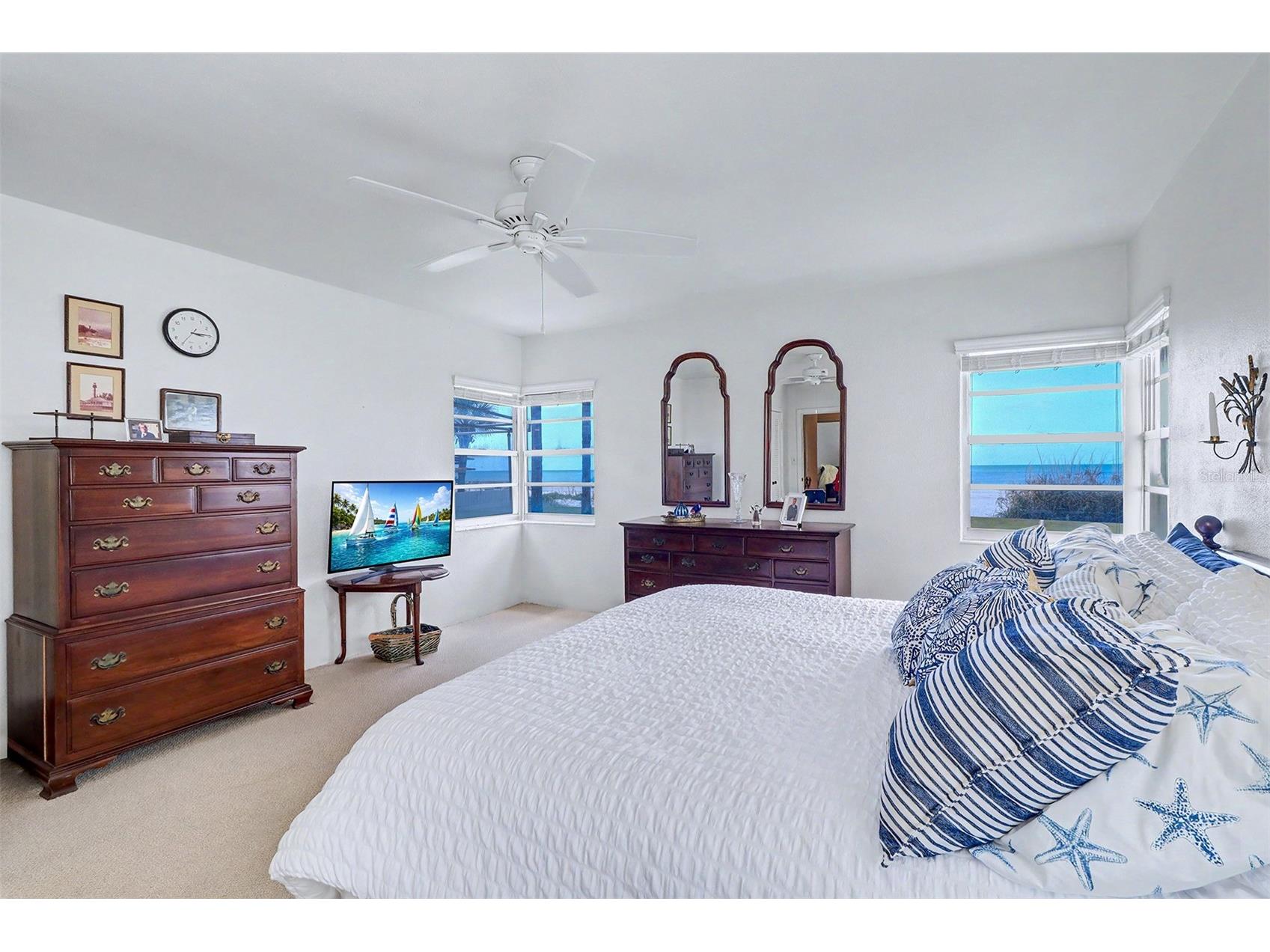 18206 Sunset Boulevard Redington Shores FL 33708 - GULF OF AMERICA TB8497053 image25