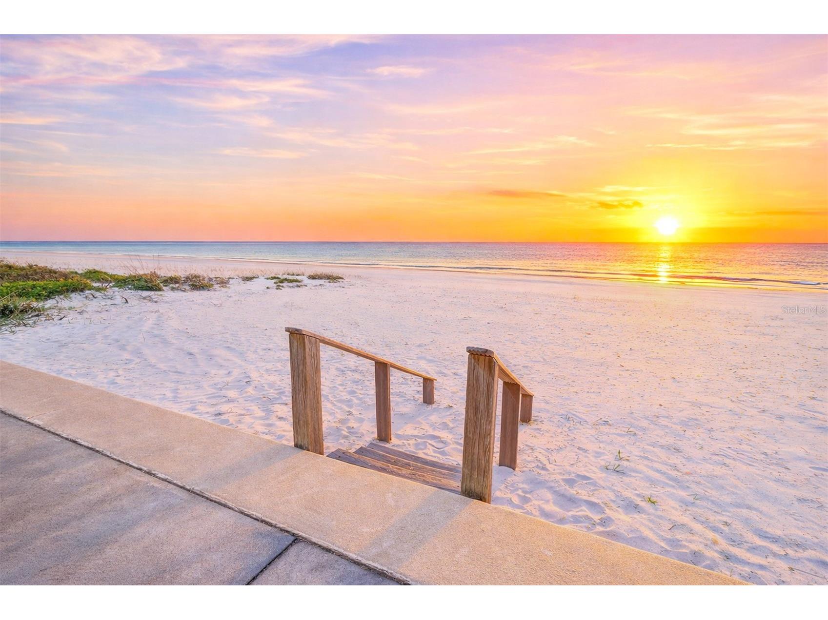 18206 Sunset Boulevard Redington Shores FL 33708 - GULF OF AMERICA TB8500223 image6