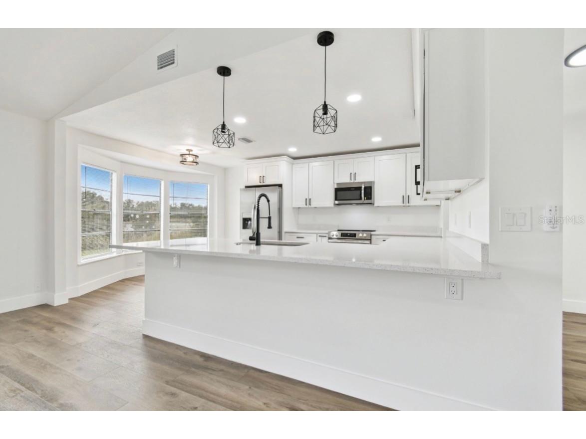 18208 State Road 52 Land O Lakes FL 34638 TB8453423 image4