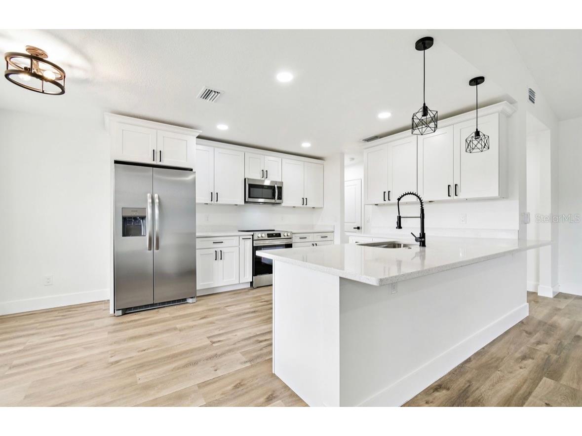 18208 State Road 52 Land O Lakes FL 34638 TB8453423 image5