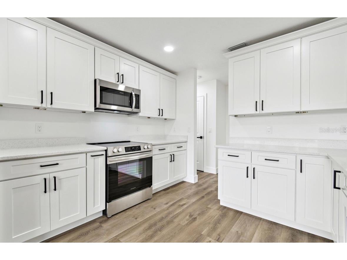 18208 State Road 52 Land O Lakes FL 34638 TB8453423 image6