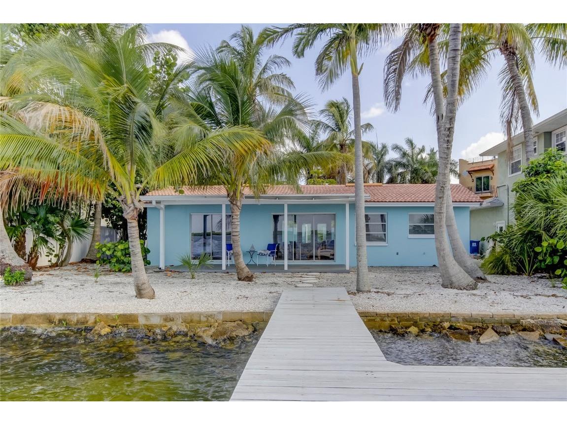 1821 Bayou Grande Boulevard NE Saint Petersburg FL 33703 U8202150 image1